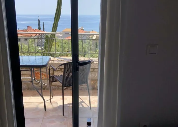 Amanda * Neokhorion (Messenia)